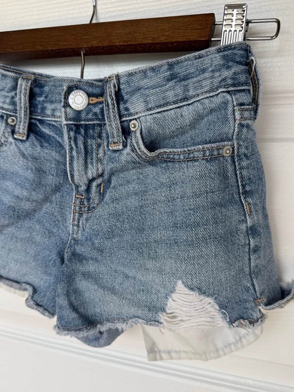 Old Navy Girls Denim Distressed Cut off Shorts - Size 7